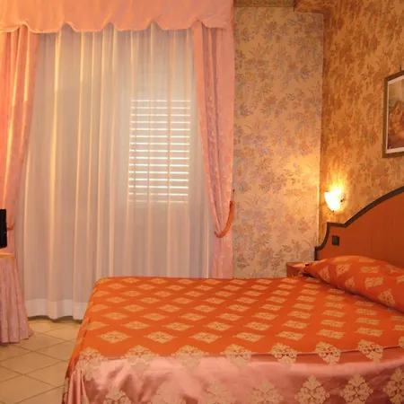 Hotel Nespolo D'Oro-3